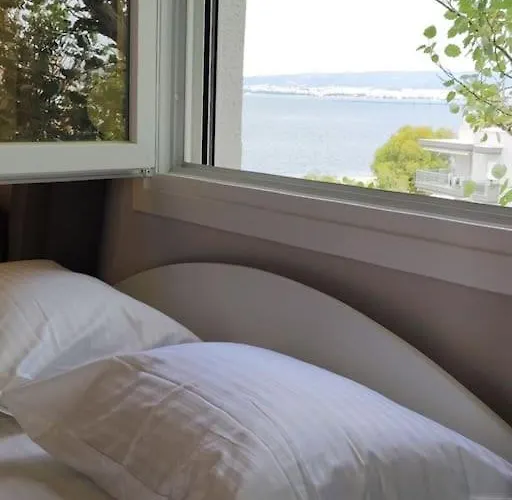 Lydia Luxury By The Sea Apartamento *